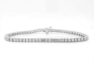 Natural Round Diamond Tennis Bracelet, in White Gold