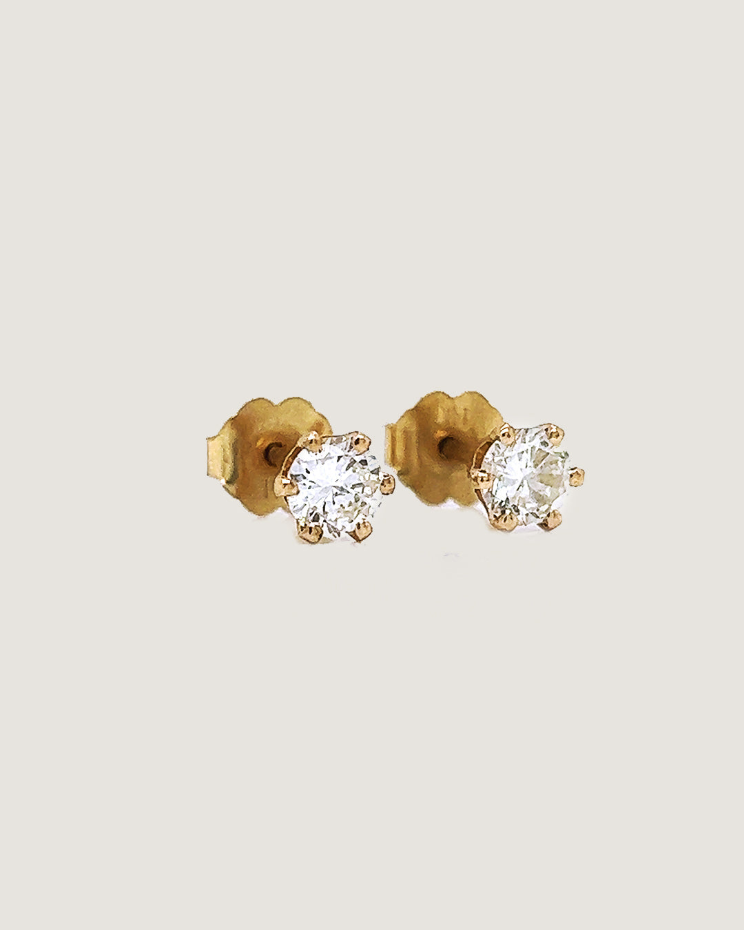 Paloma Round Diamond Stud Earrings