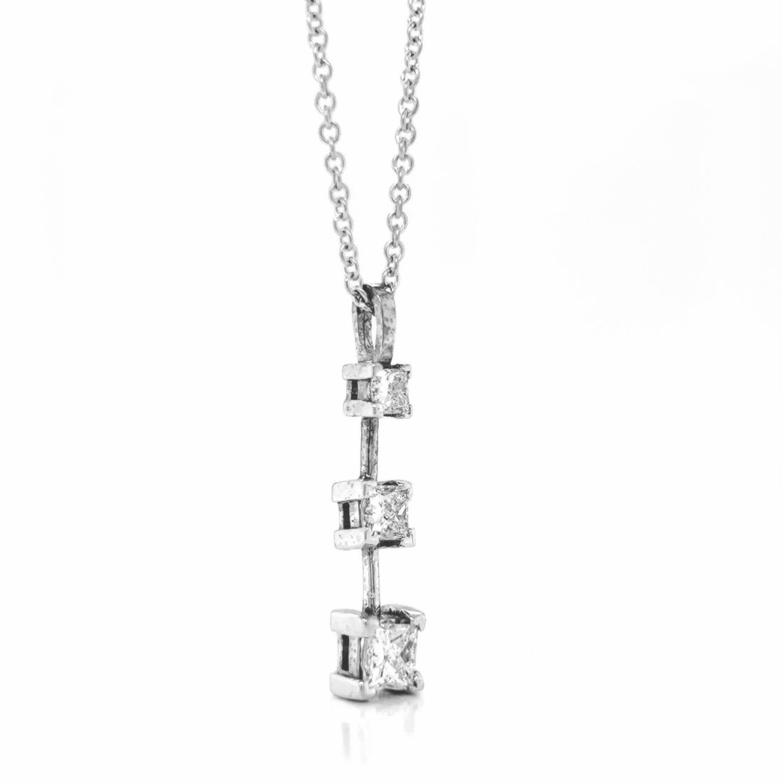 Natural Mined Princess Cut Diamond Three Stone Necklace Pendant White Gold