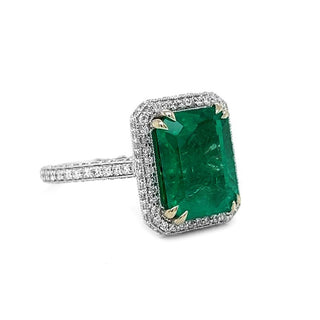 Natural Emerald and Round Diamond Ring, in White Gold