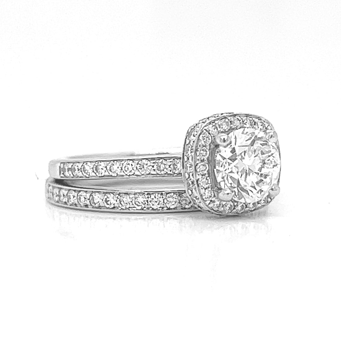 Natural Mined Round GIA Diamond Bridal White Gold Ring with Band